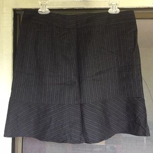 Banana Republic classic wool skirt